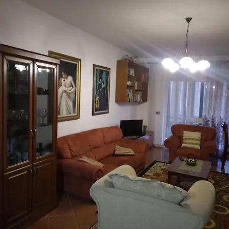 Tahiri 4 Golem (Tirana)